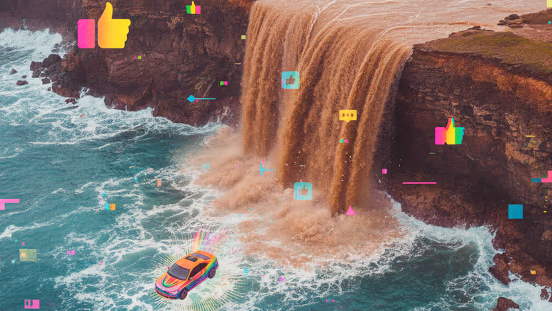 澳洲大洋路發生山洪，車輛被捲入大海的航拍畫面