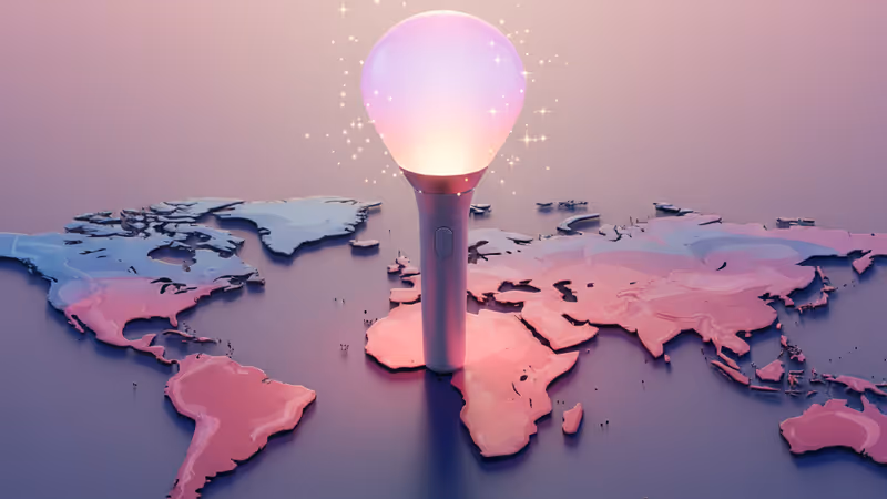 에버글로우 공연 티저 논란을 상징하는 세계 지도와 조명