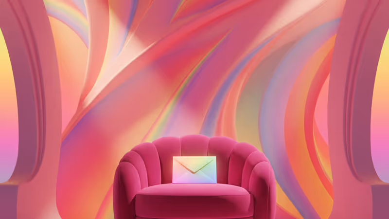 더 트레이터스 성 안의 의자에 놓인 비밀 봉투